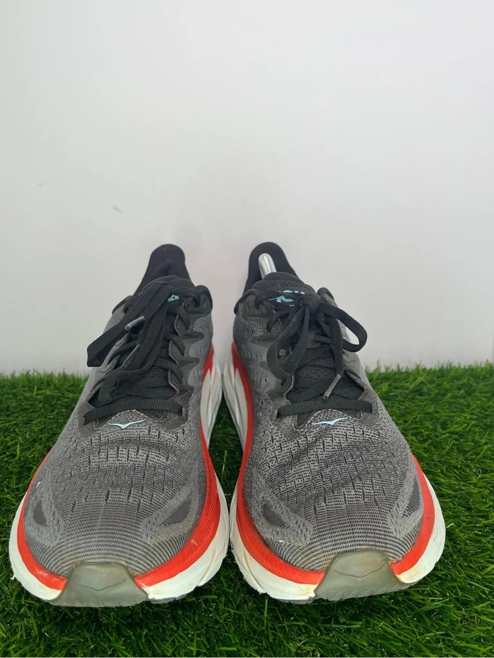HOKA One One Clifton 8 Men’s 10D Gray Red Running Shoes 1119393 - Picture 2 of 9